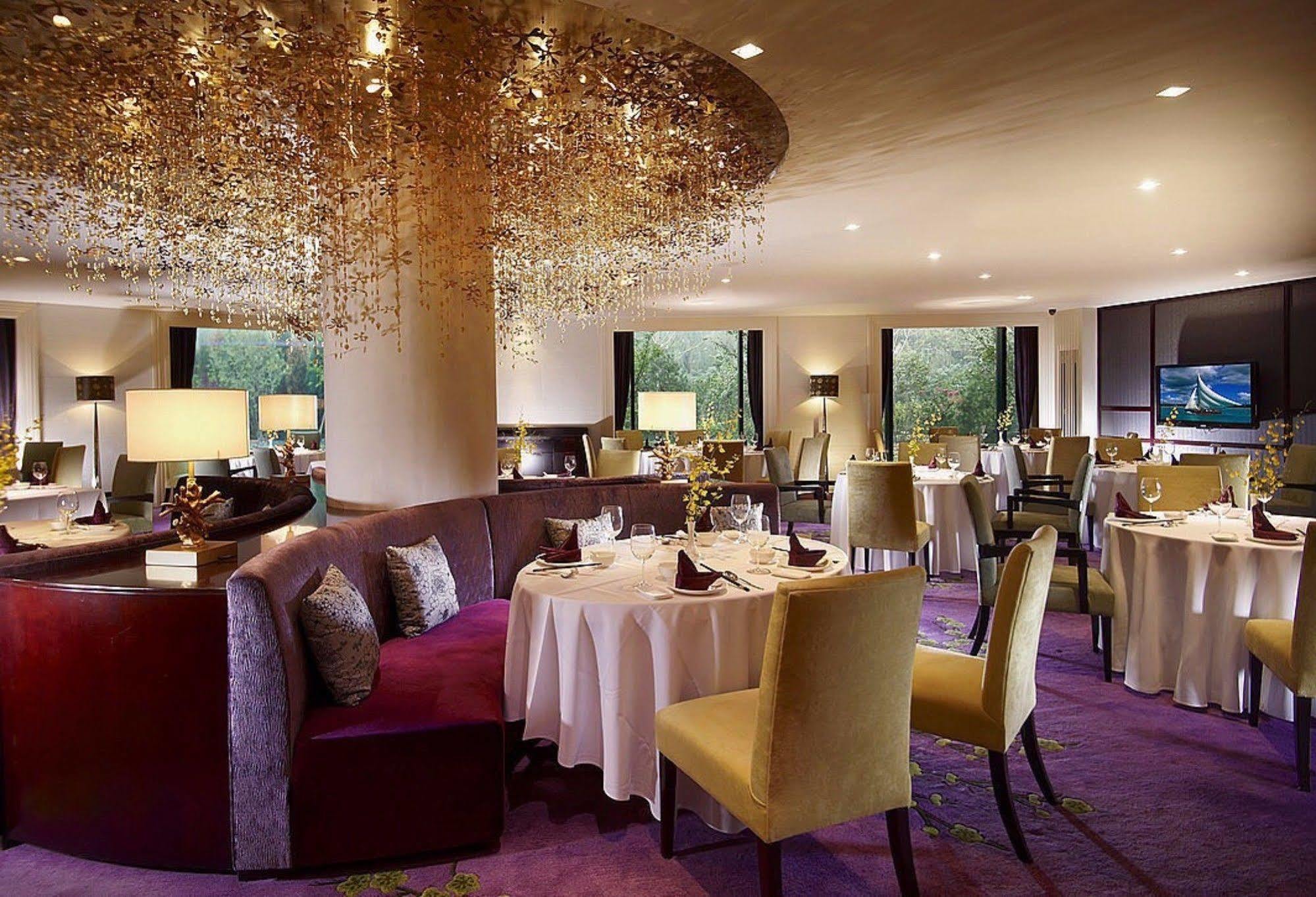 Oakwood Residence Pekín Restaurante foto